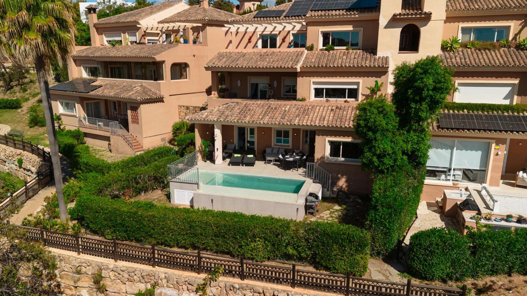 Апартаменты Private Heatable Infinity Pool With Sea Views In La Mairena, Marbella Ситио-де-Калаонда Экстерьер фото