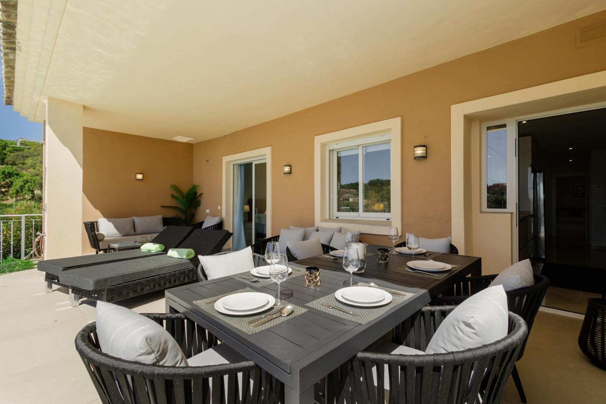 Апартаменты Private Heatable Infinity Pool With Sea Views In La Mairena, Marbella Ситио-де-Калаонда Экстерьер фото